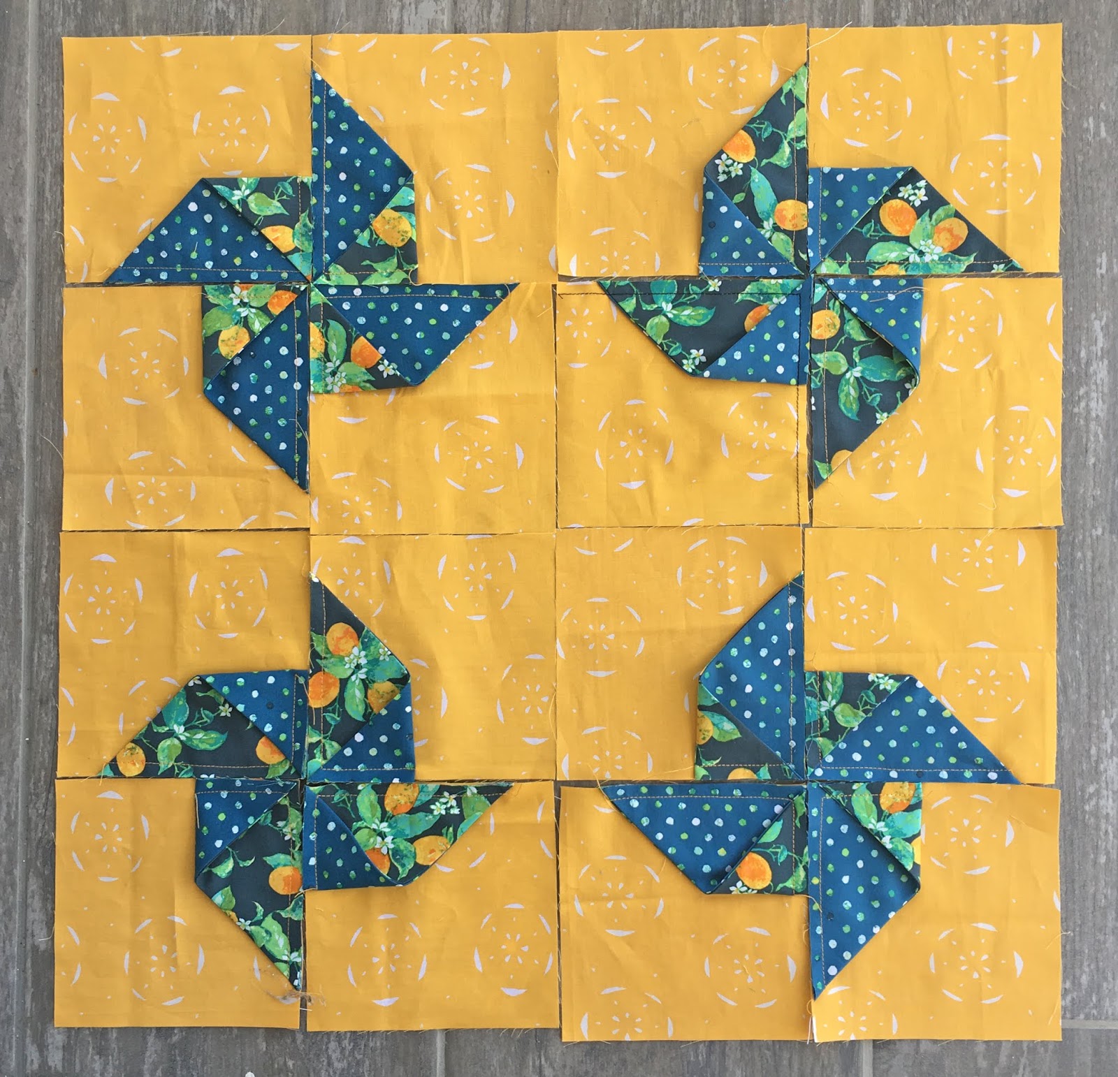 Likeflowersandbutterflies Origami 3D pinwheel quilt block tutorial