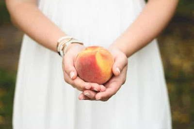 Benefits and side effects of Eating Peach during pregnancy