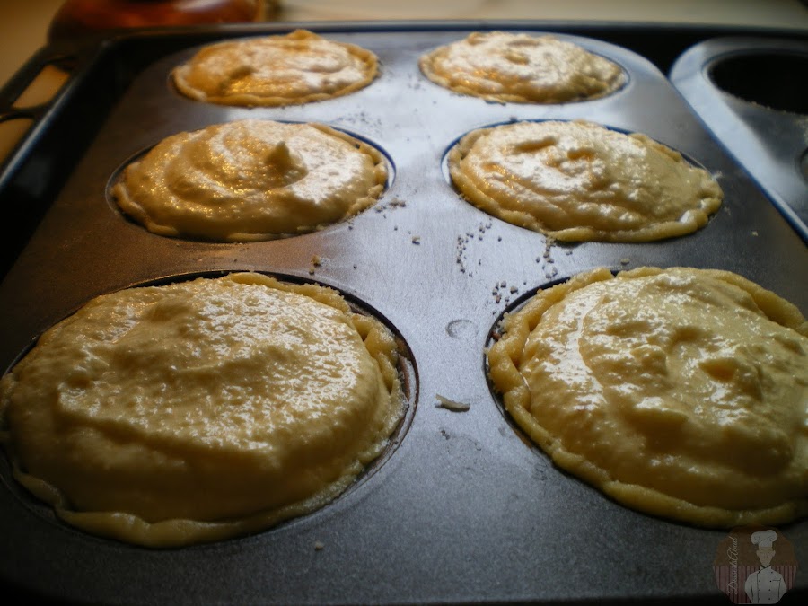 Small Cherry Bakewell. Preparadas para hornear