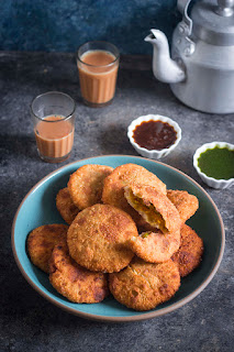 matar kachori, green peas stuffed kachori