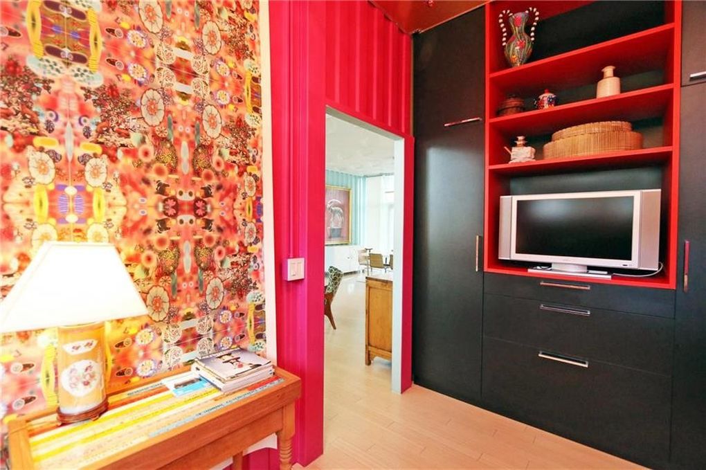 Shipping Container Homes & Buildings 2000 sq ft Shipping Container