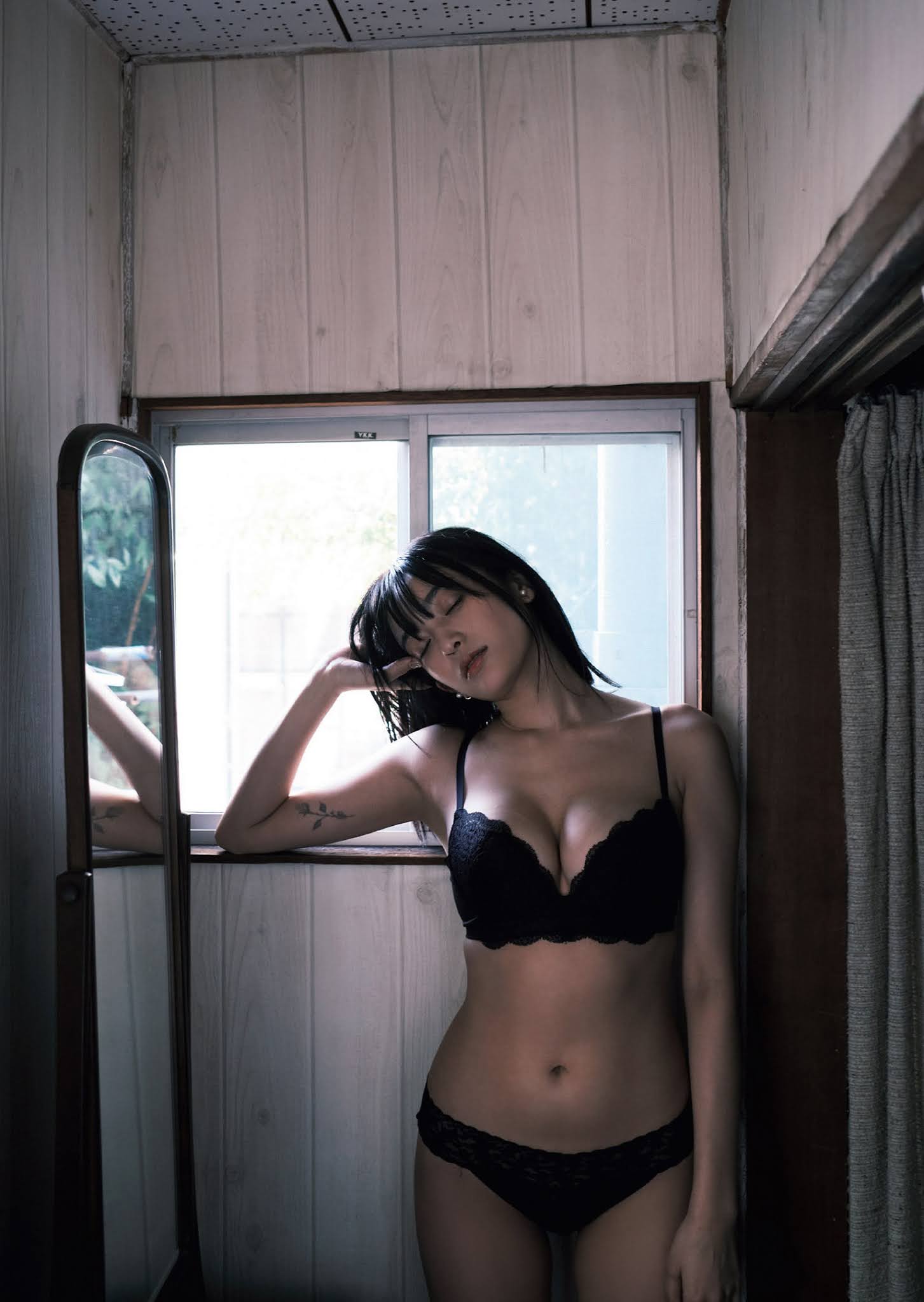 Lynn Honoka ほのかりん, Weekly Playboy 2021 No.11 (週刊プレイボーイ 2021年11号)