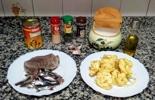 Tagliatelle Frescos Con Atún Y Boquerones 
