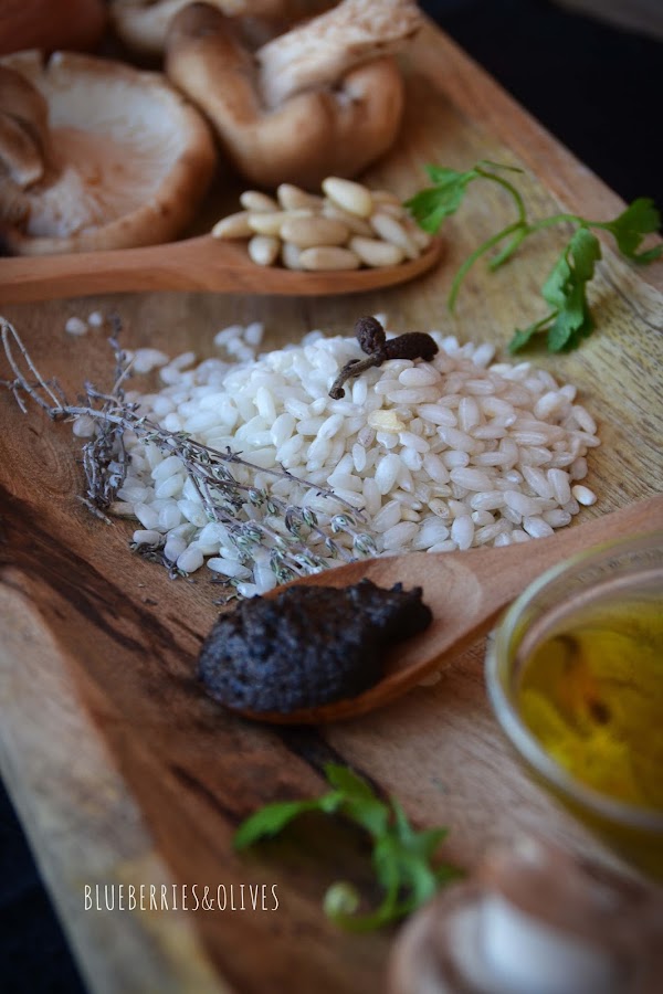 RISOTTO DE SETAS, PIÑONES Y TRUFA