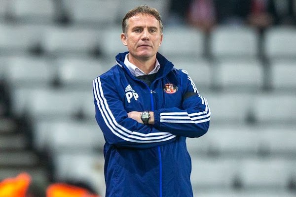 Oficial: Sunderland, rescisión del técnico Parkinson