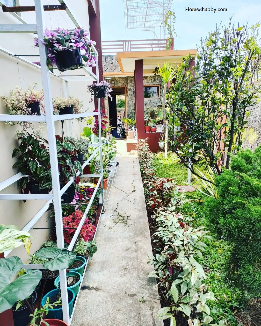 7 Kumpulan Desain Taman Minimalis Samping Rumah Terbaru ~ Homeshabby