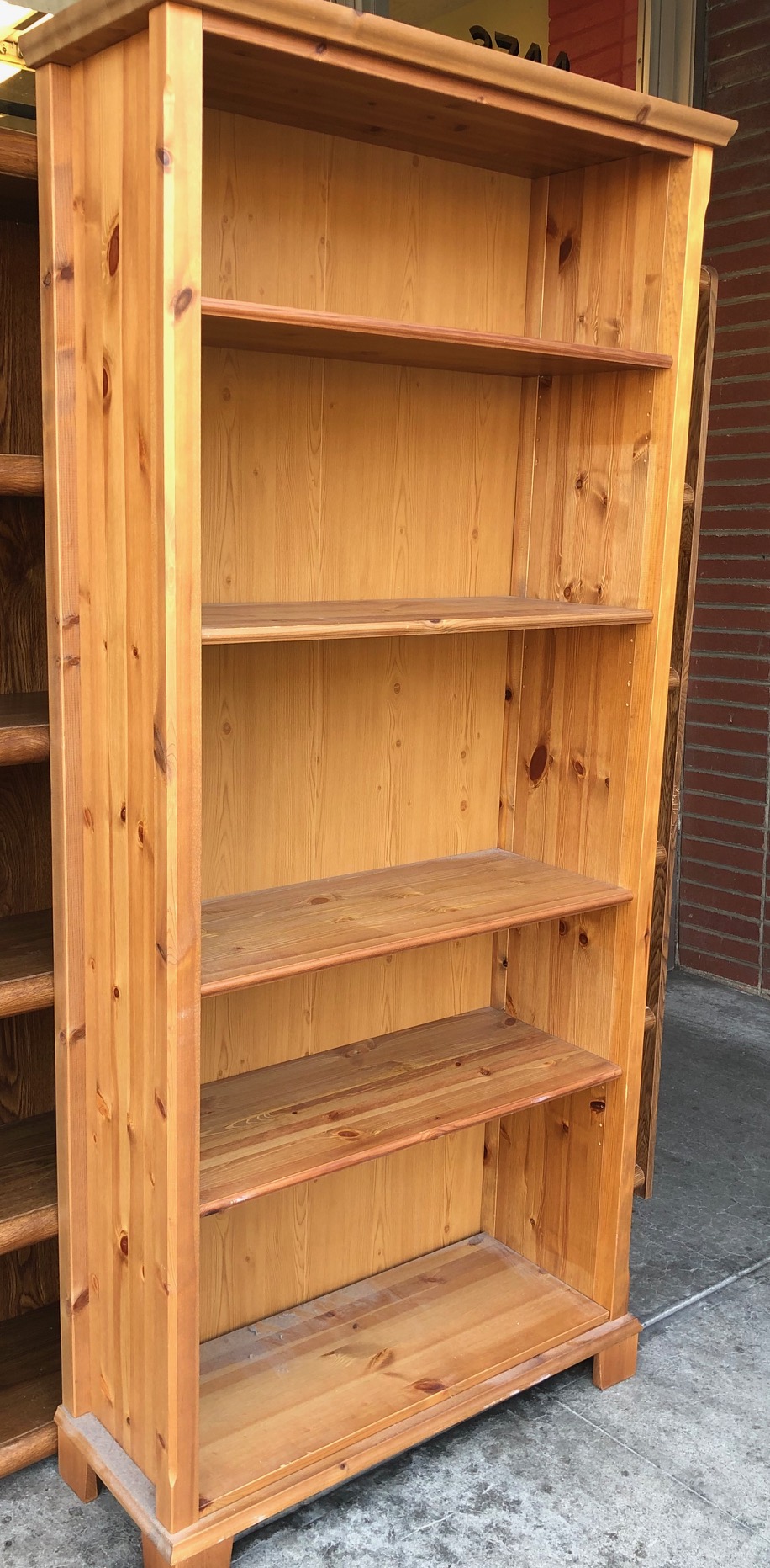 UHURU FURNITURE & COLLECTIBLES SOLD 100202 Knotty Pine Bookshelf with