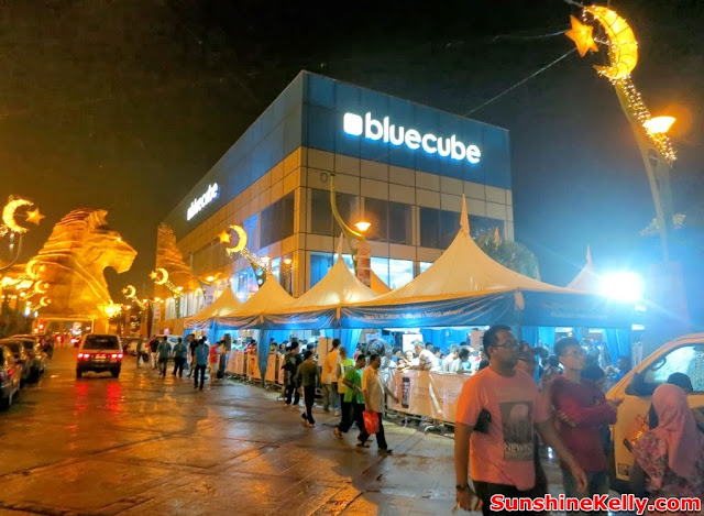 Celcom First, Celcom, iPhone 5s, iPhone 5c, Celcom Blue Cube, Sunway Pyramid, the cube, the first