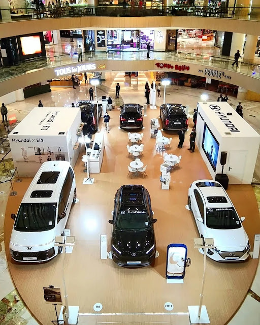 pameran hyundai staria tunjungan plaza pameran hyundai staria tunjungan plaza