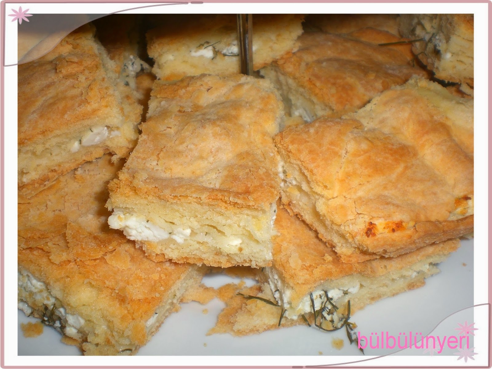 bulbulunyeri El açması peynirli börek