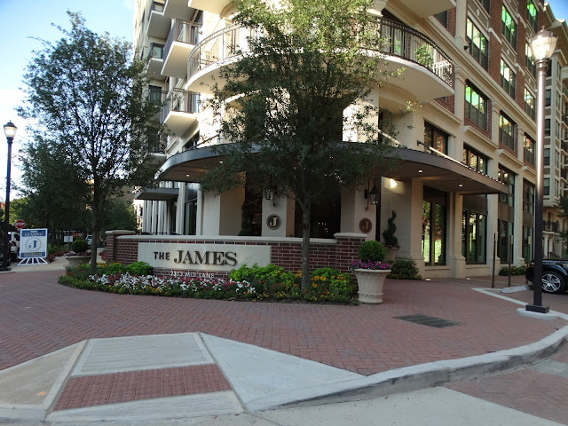 The James River Oaks Apartments 2303 Mid Ln, Houston, TX 77027 The James River Oaks Apartments 2303 Mid Ln, Houston, TX 77027