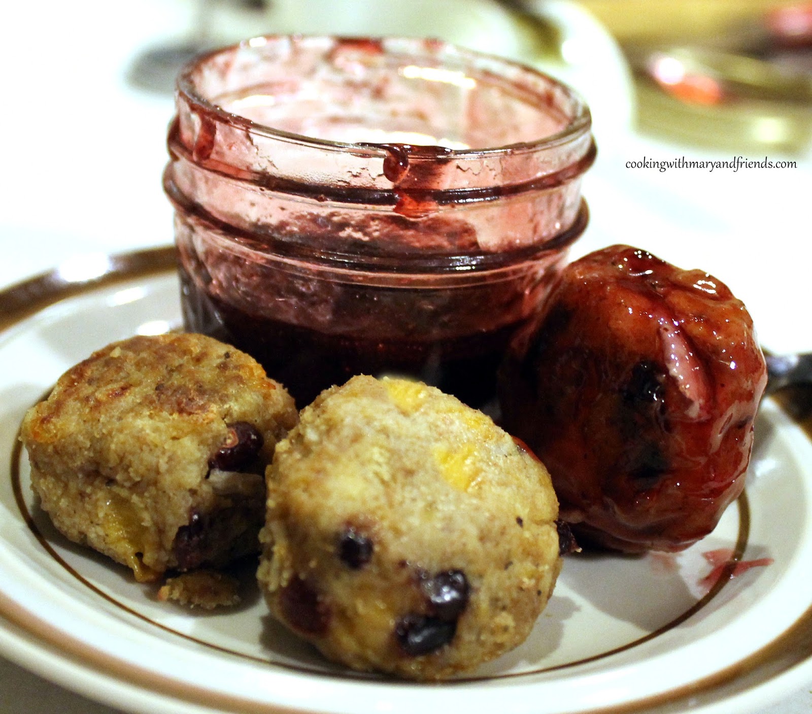 Cooking With Mary and Friends Holiday Stuffing Balls