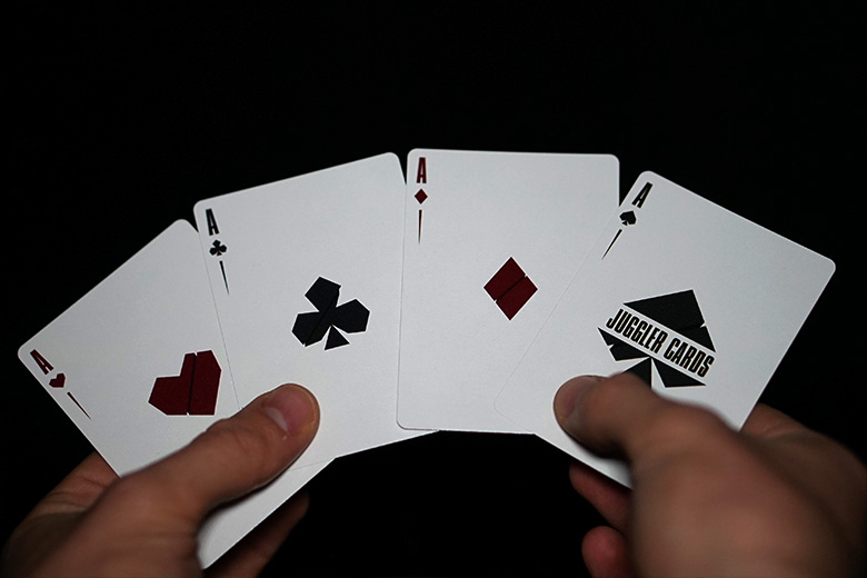 Cardistry 3 Questions with Julio Ribera of the Juggler Deck Kardify