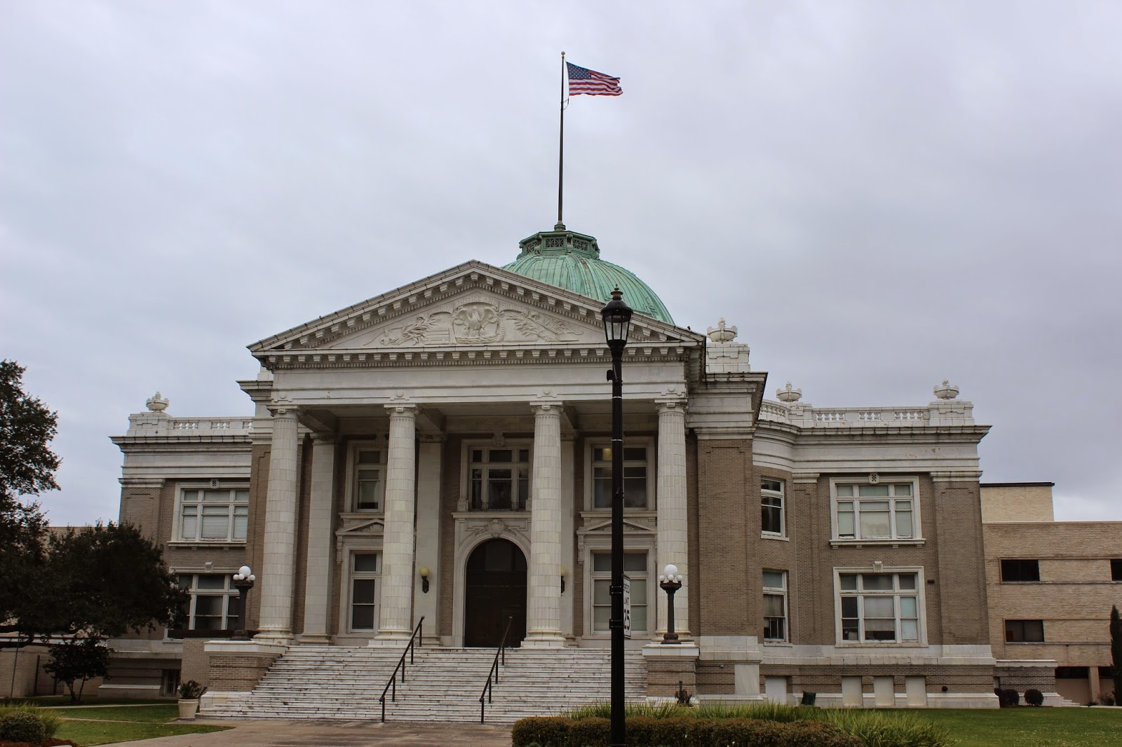 Historic Walking Tour of Lake Charles, Louisiana