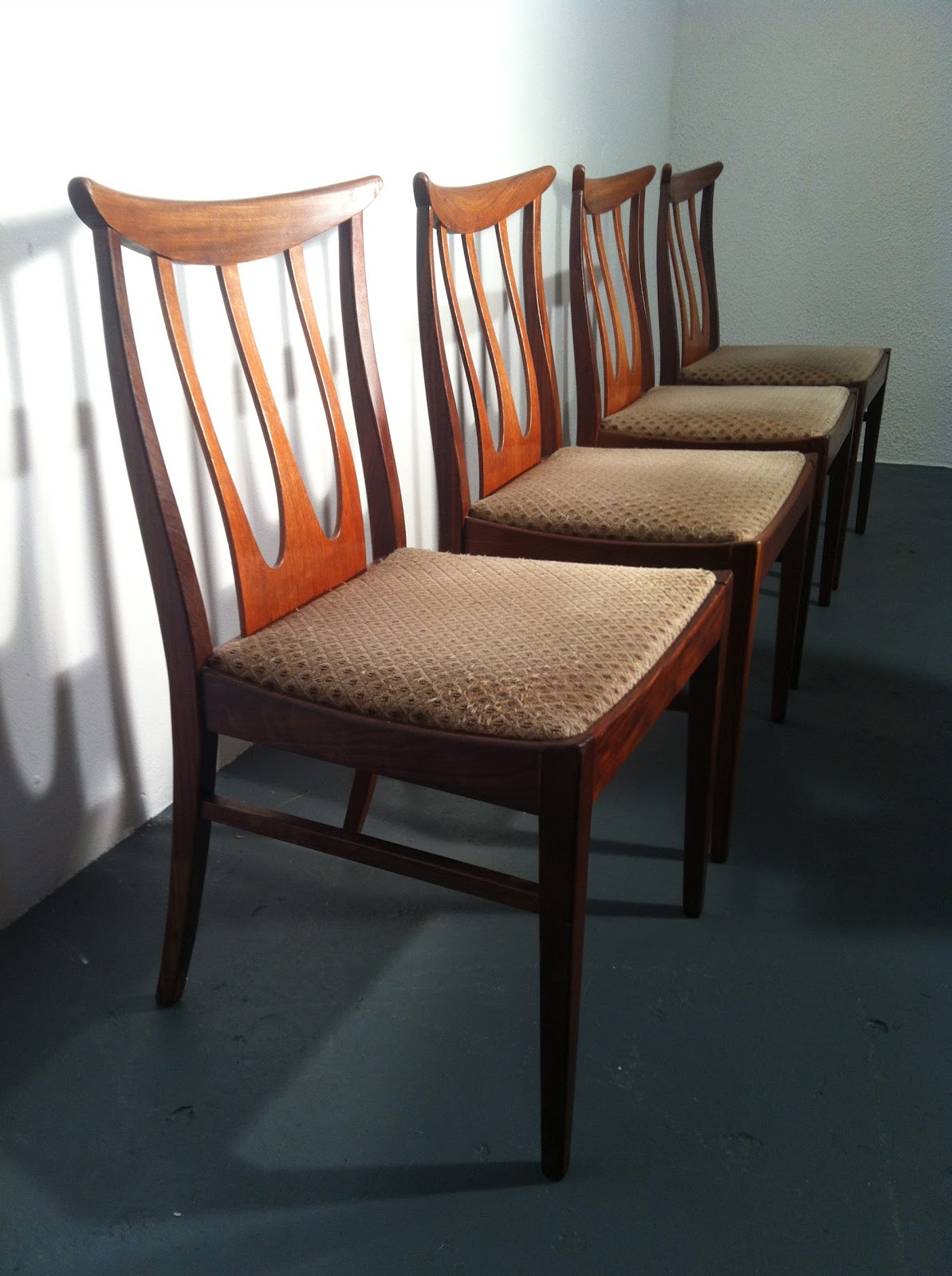 Vintage Furniture Ireland OCD New Stock in for a Vintage Kilkenny Arts Week