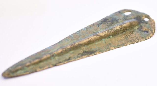 4,000-year-old dagger found in Slovakia