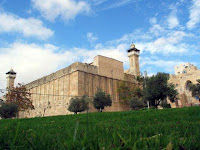 Departemen Wakaf Hebron Seru Muslimin Makmurkan Masjid Ibrahimi