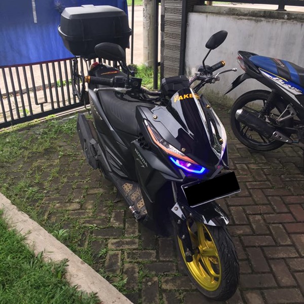  Modifikasi  Vario  150  dengan Stang  Telanjang akriko com