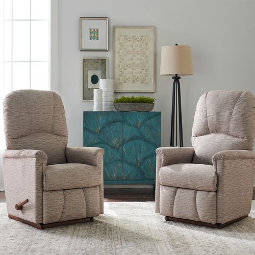 4 Benefits of Owning a Recliner Chair!