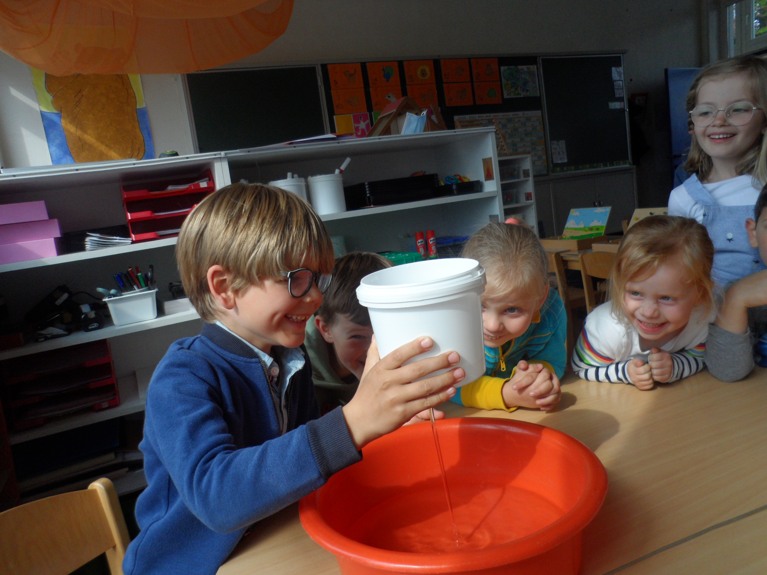 Een gat in mijn emmer!