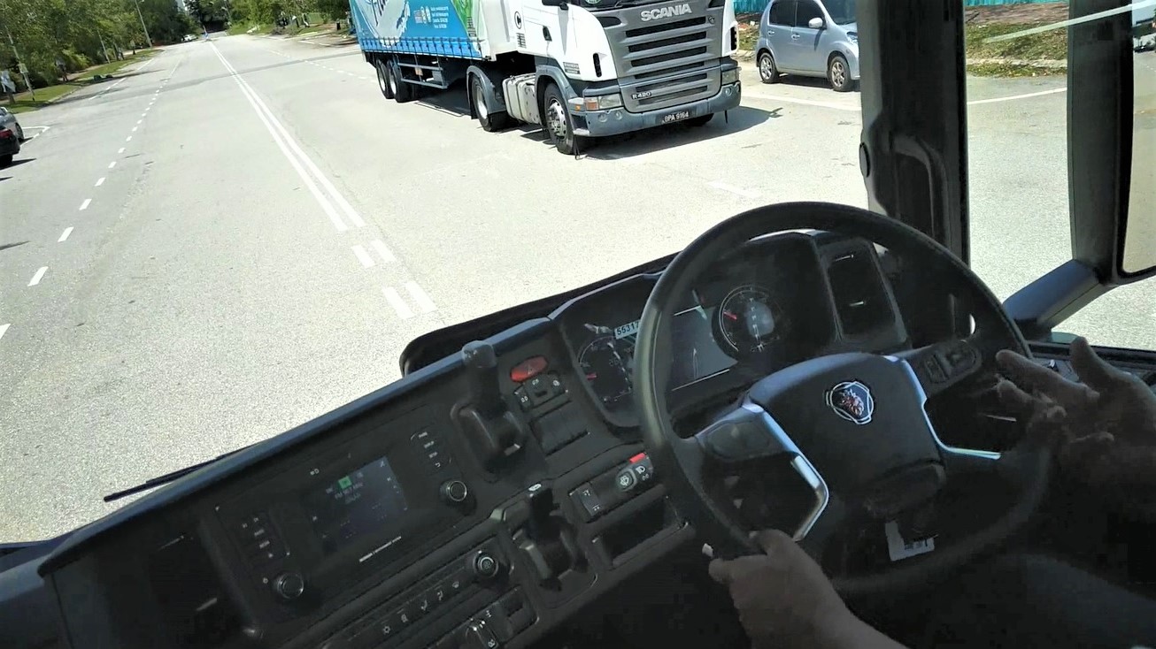Motoring Malaysia Video Scania G410 G Series Review