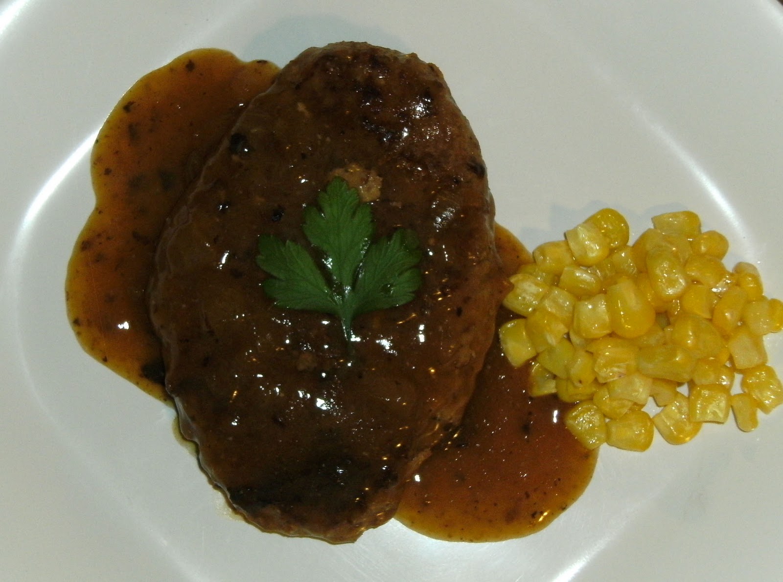 ¡Bye Bye Pounds! Turkey Salisbury Steak