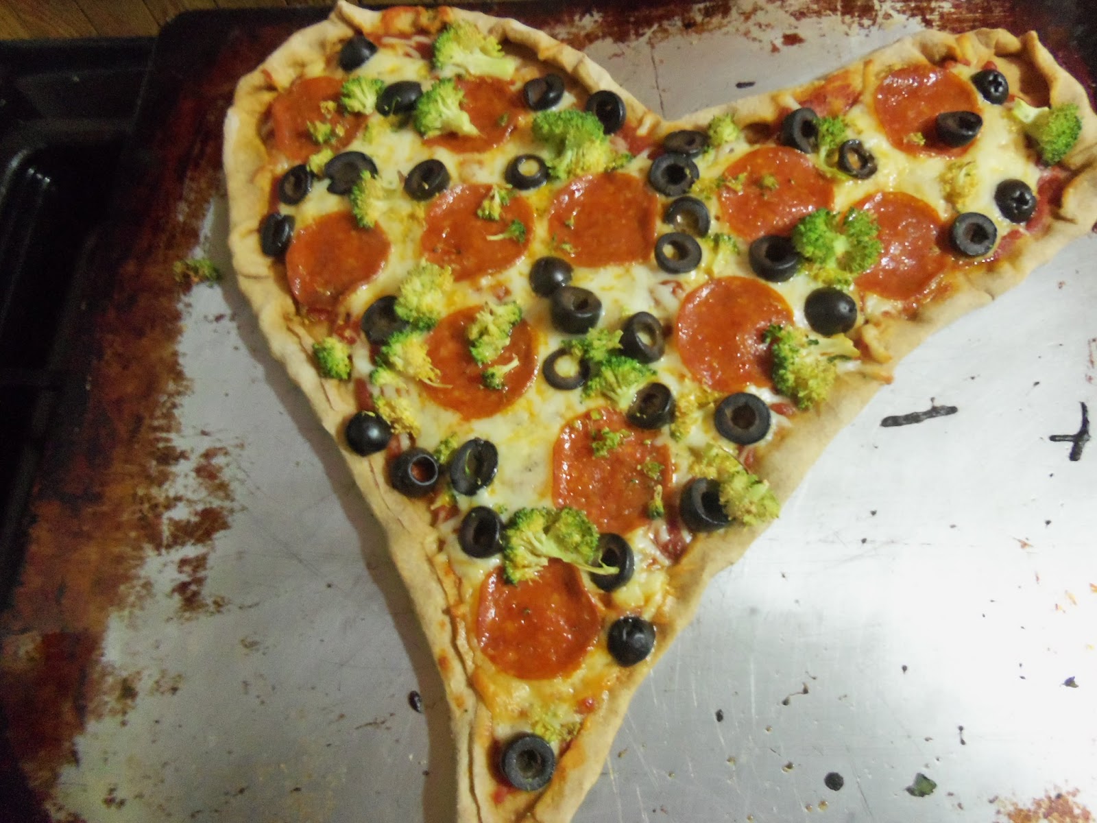 Charlotteontheweb Heart Shaped Pizza