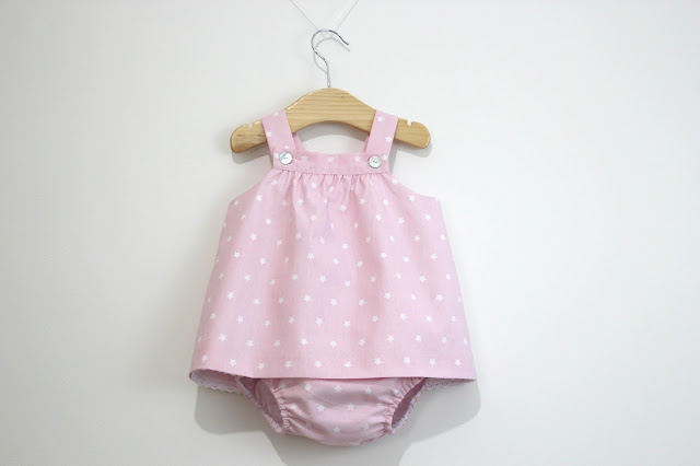 DIY Tutorial y patrones gratis VESTIDO y BRAGUITAS para bebé niñas. Costura ropa bebés.