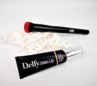 Delfy Makeup