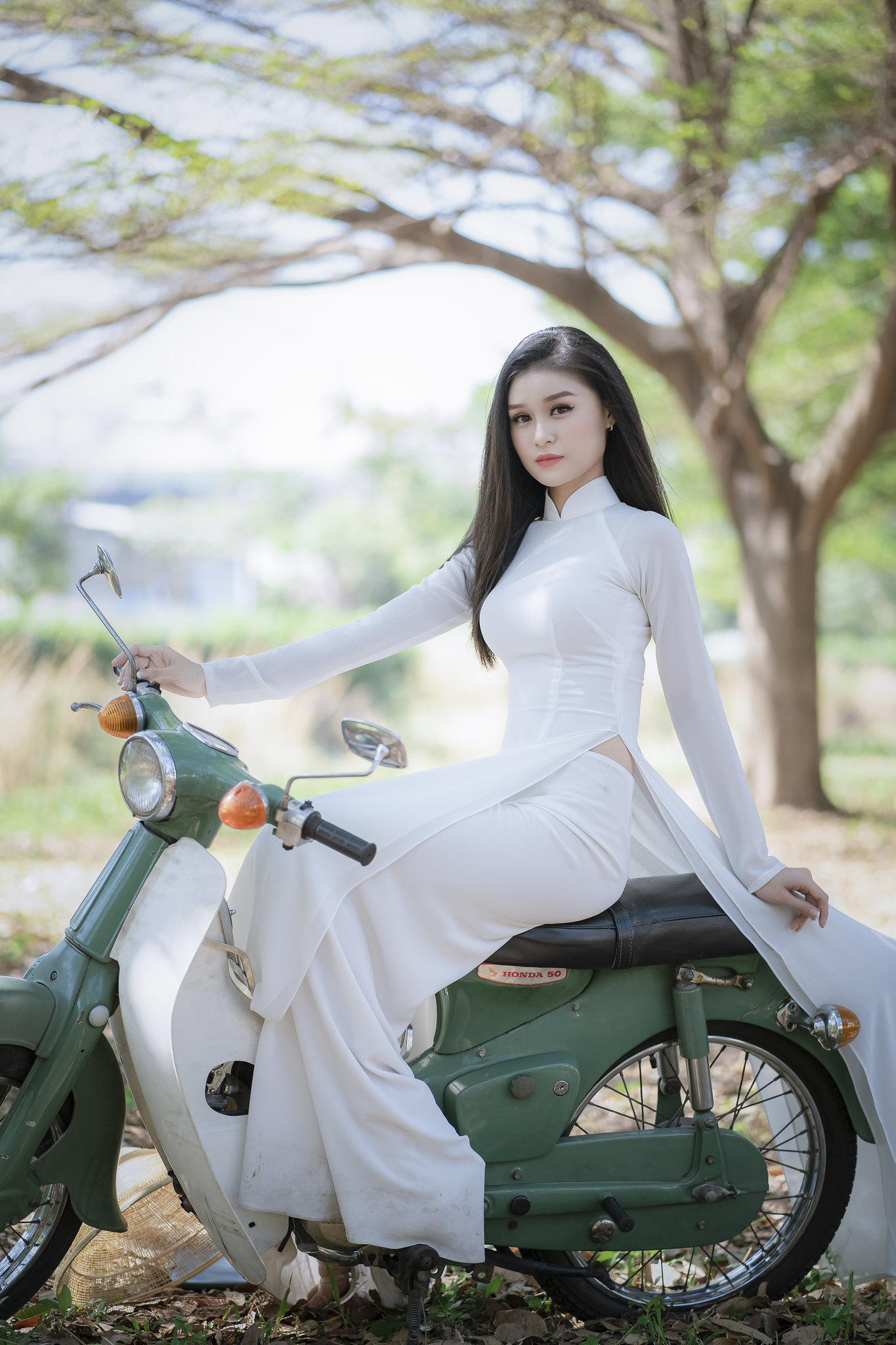 Tuyển tập girl xinh gái đẹp Việt Nam mặc áo dài đẹp mê hồn #55 - 22
