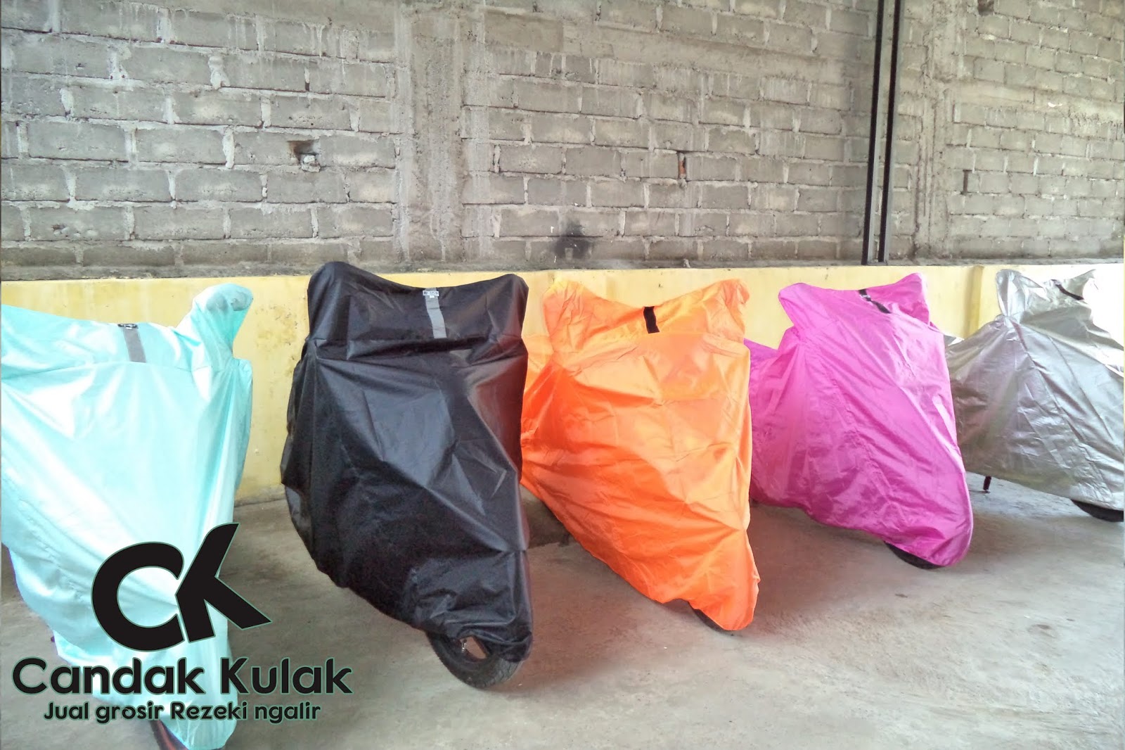 Pusat Cover Motor Pabrik Cover Mobil Selimut Motor New Vixion