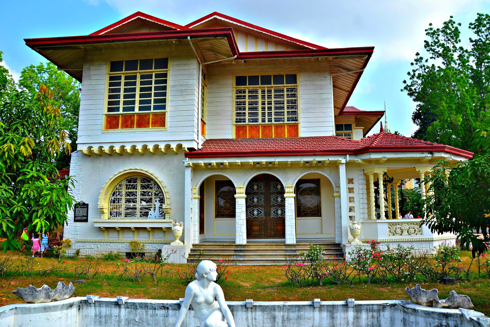 Aquino Ancestral House Visit Tarlac Tourist Spots Philippine Houses ...