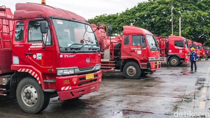 2 mobil pertamina di bajak dan di bawa di depan istana