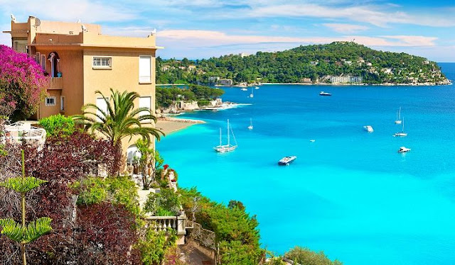 Holidays at the French Riviera" Here Are Our 5 Favorite Luxury Hotels.