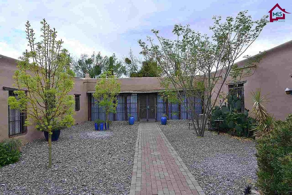 Sweet House Dreams 1850's Adobe Home in Mesilla, New Mexico