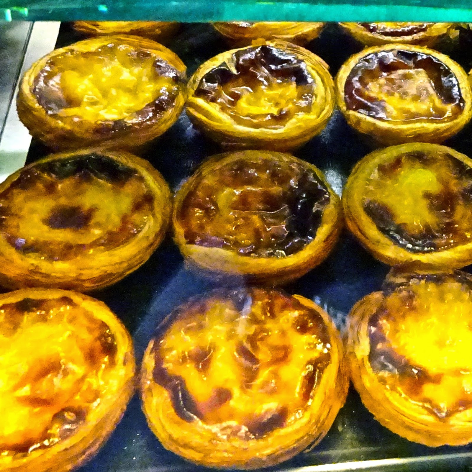 ESTAMOSTENDENCIADOS NATAS (Pasteles de Belem) en Madrid