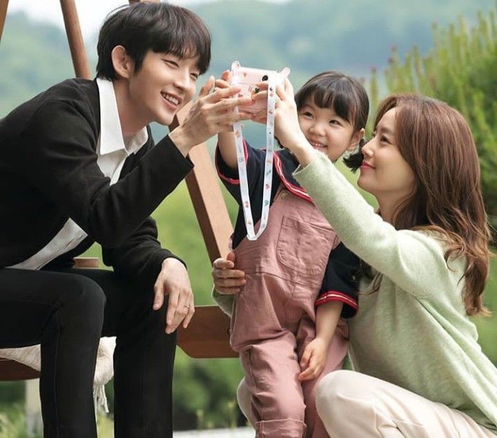 Moon chae won instagram
