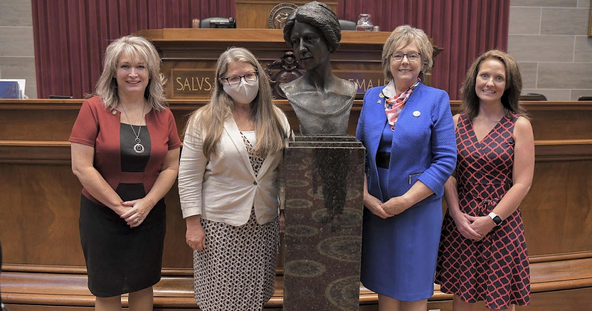 The Turner Report Jasper County's Annie White Baxter, first female