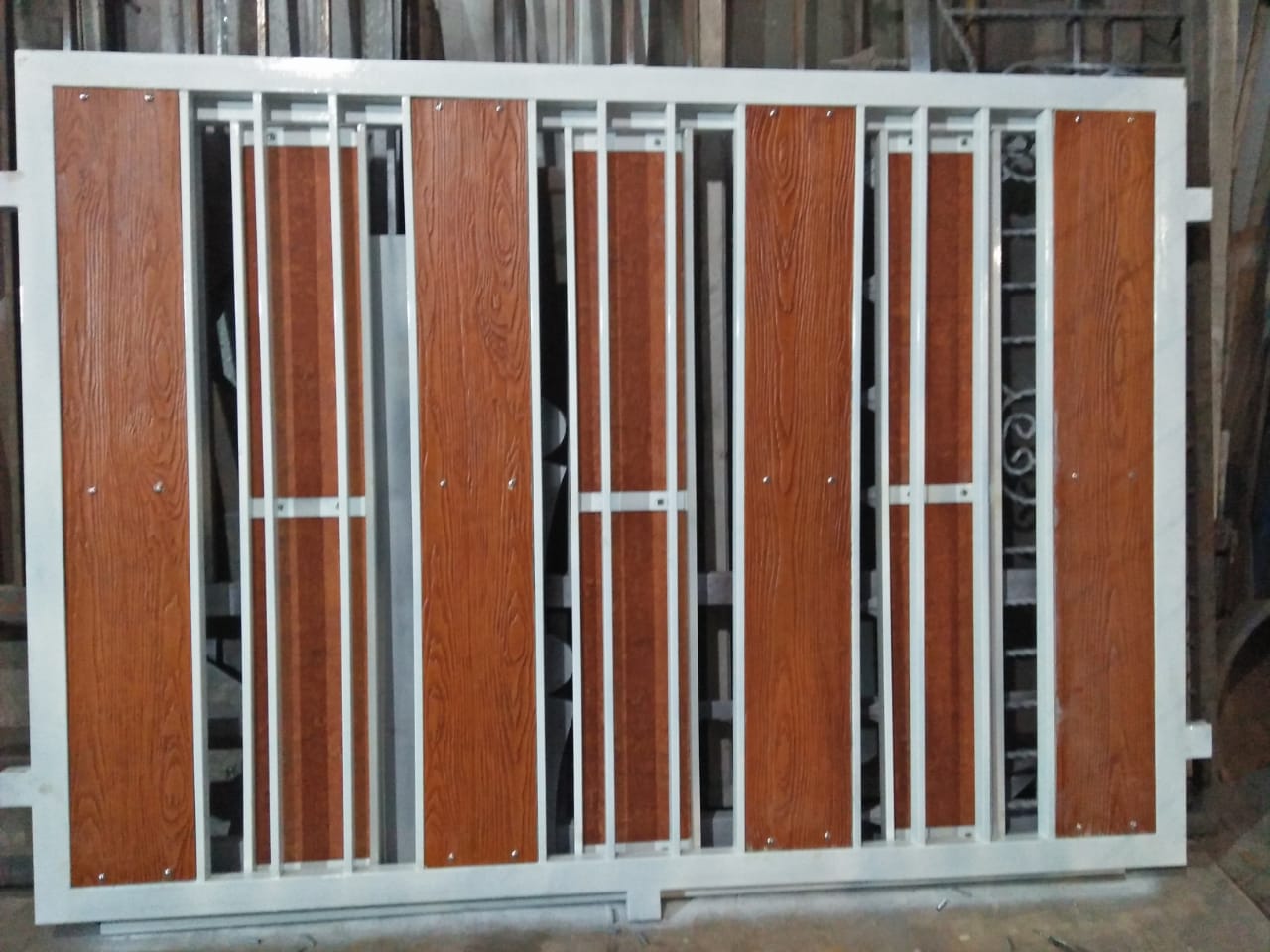 Desain Pagar Motip Kayu - Bengkel Las Deden Art | Jakarta Bogor Depok