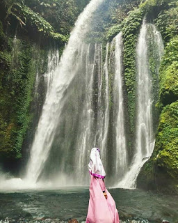 Air Terjun Tiu Kelep Air Terjun Tiu Kelep