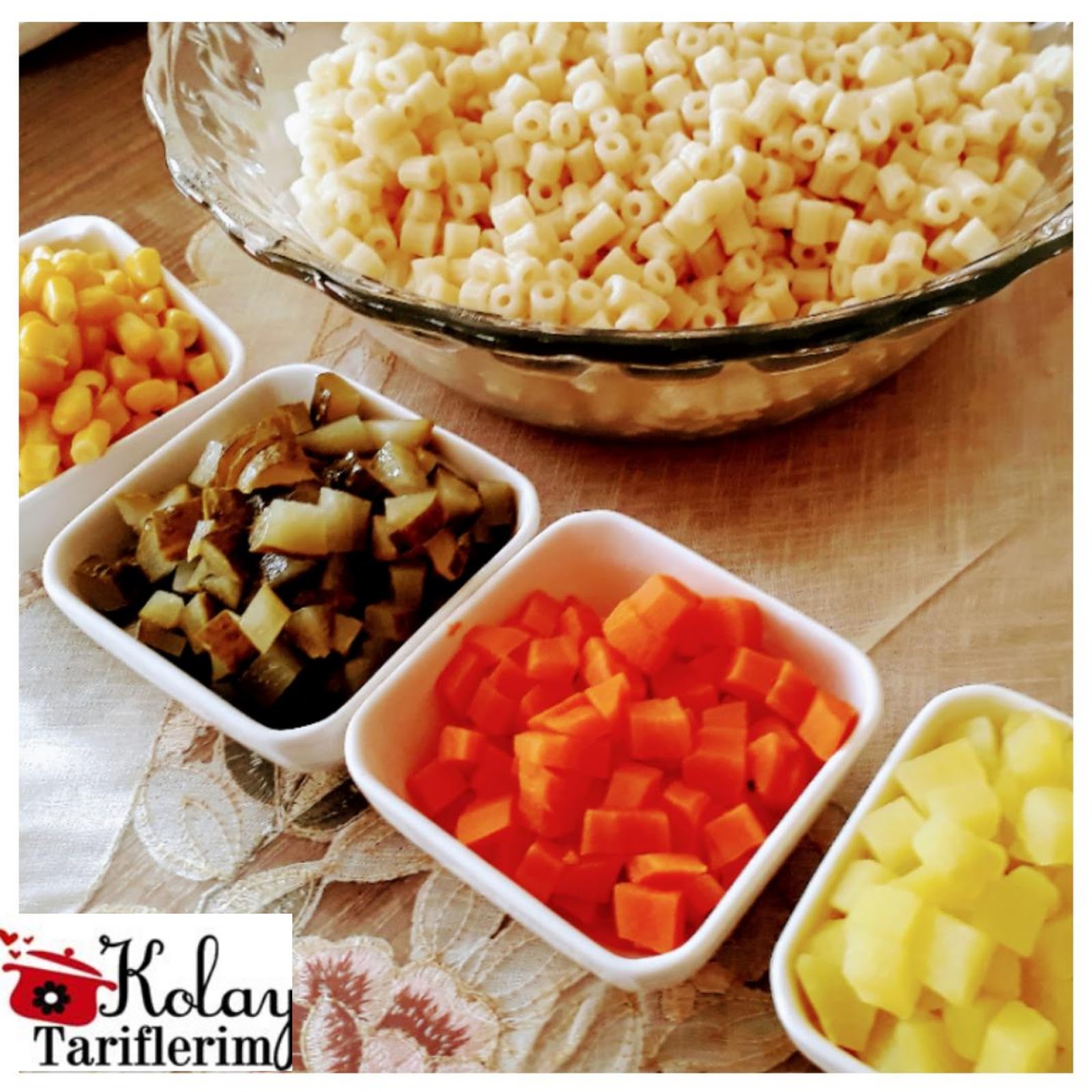 Garnitürlü Makarna Salatası Nasıl Yapılır? Kolay Tariflerim