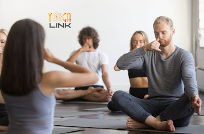 Ba bài tập thở Yoga cơ bản 