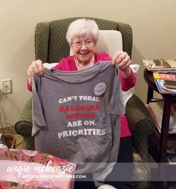 Happy 94th birthday, Aunt Evelyn!