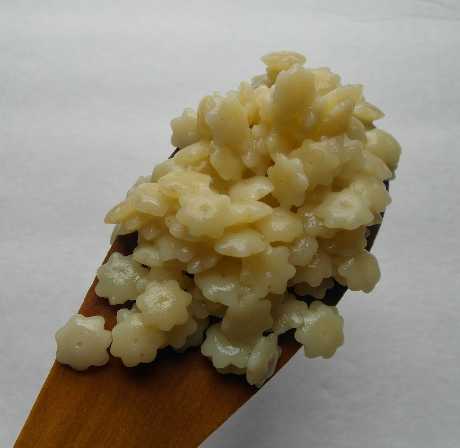 Healthy Vegetable soup with star pasta and nine beans