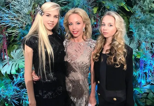 Princess Maria Carolina of Bourbon of the two Sicilies with their two daughters