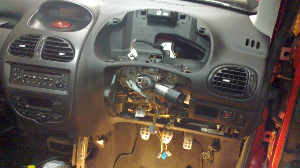 Peugeot 206 Air Conditioning Leak