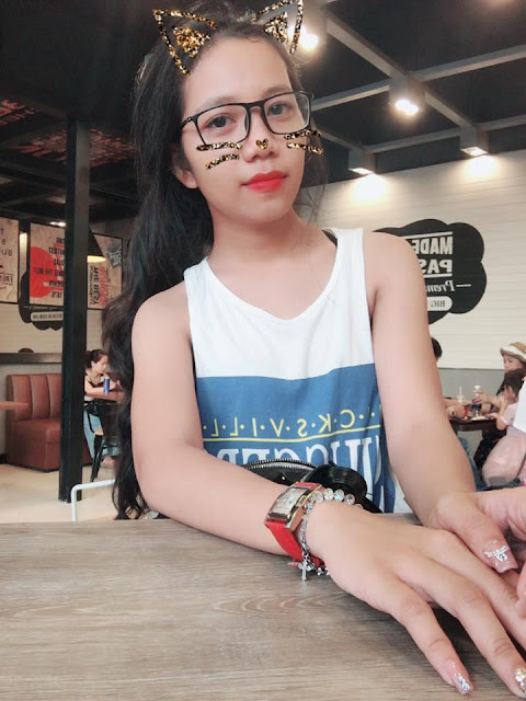 Hình ảnh girl xinh FA cô đơn, Gái xinh đẹp, quyến rũ nhưng lại FA