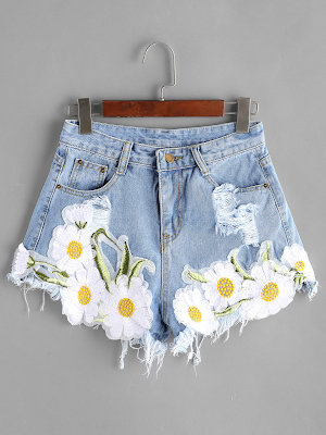 short jeans bordado