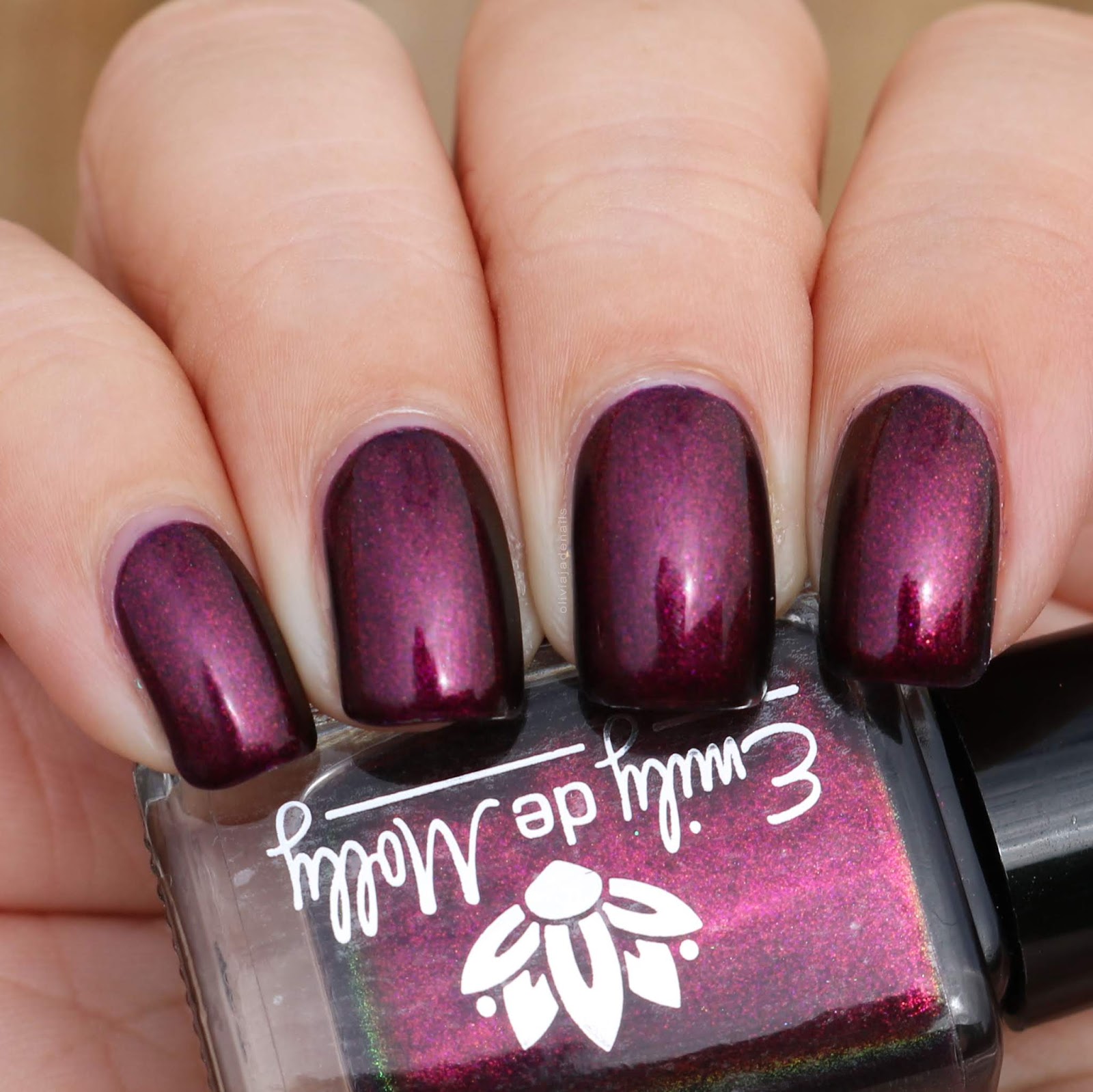 Emily de Molly Shade Of Night swatched by Olivia Jade Nails