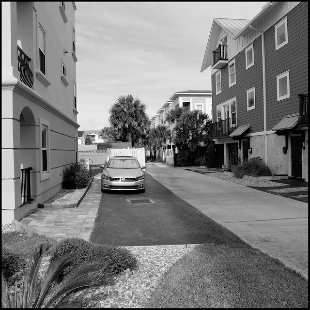 Two Weekes in Provence and North Florida Jax Beach, new houses